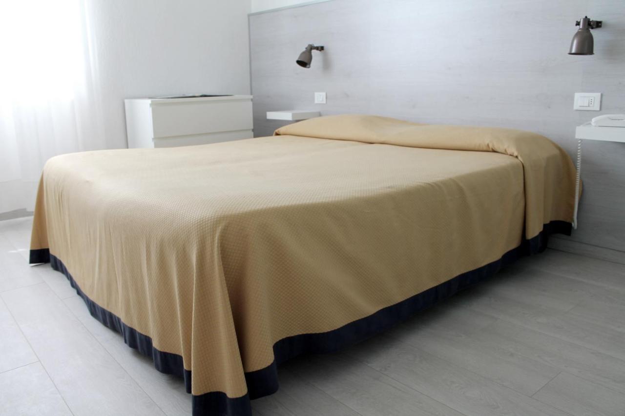 Alba Sul Mare Hotel Lido di Camaiore Szoba fotó