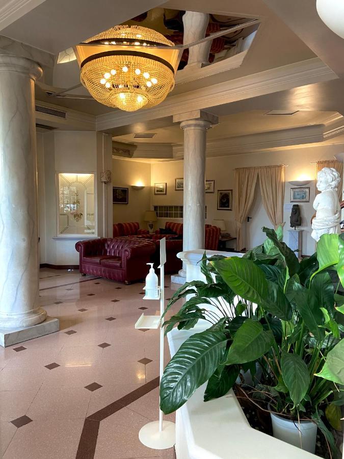 Alba Sul Mare Hotel Lido di Camaiore Kültér fotó
