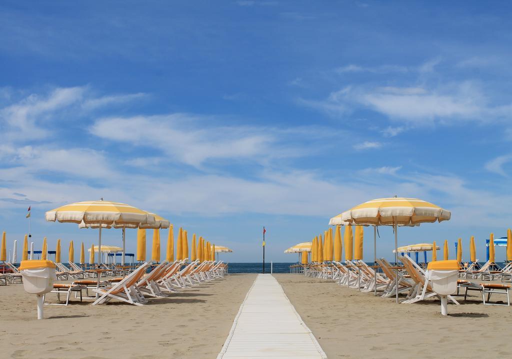 Alba Sul Mare Hotel Lido di Camaiore Kültér fotó