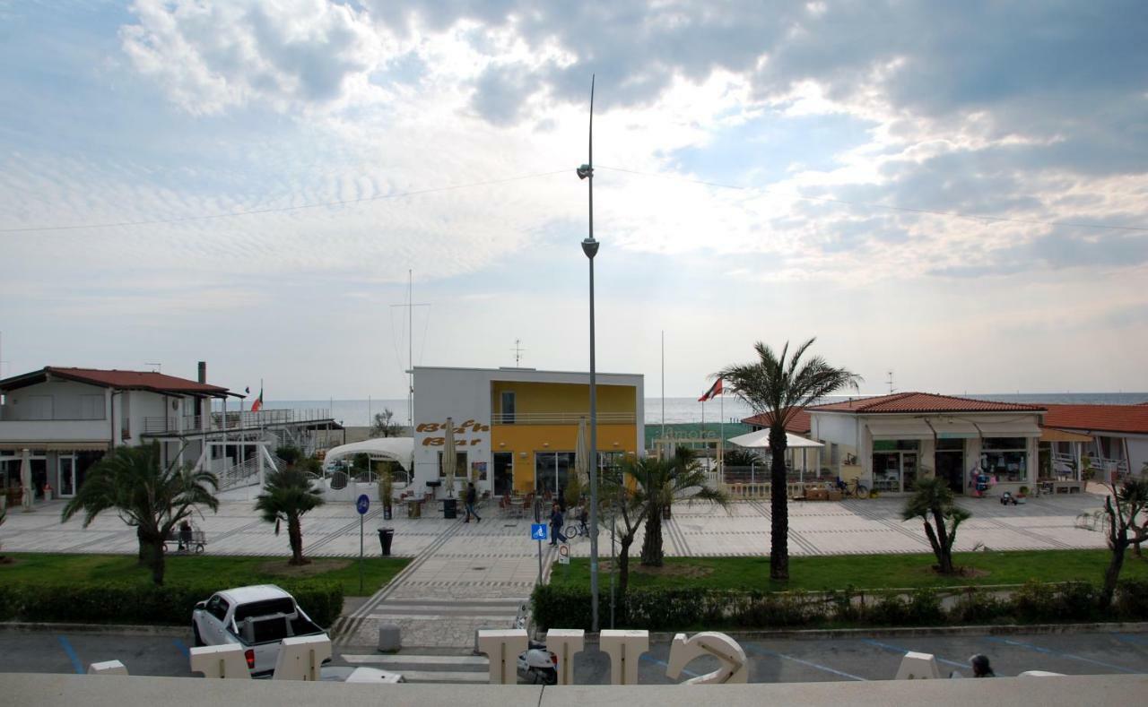 Alba Sul Mare Hotel Lido di Camaiore Kültér fotó