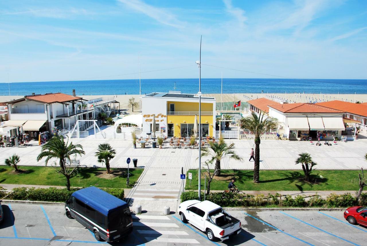 Alba Sul Mare Hotel Lido di Camaiore Kültér fotó